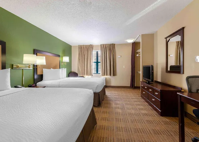 Hotel Extended America - - I-90