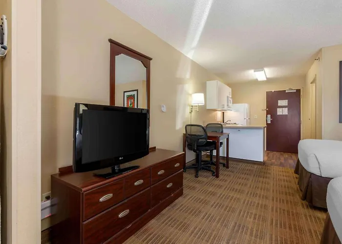 Extended America - - I-90 Hotel 2*
