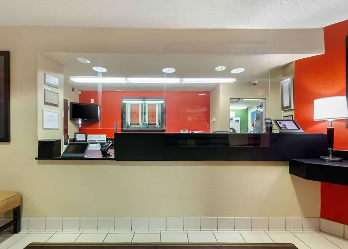 Hotel Extended America - - I-90